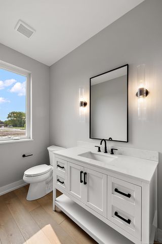 5793 Heights Boulevard, Sterling Heights, MI 48314