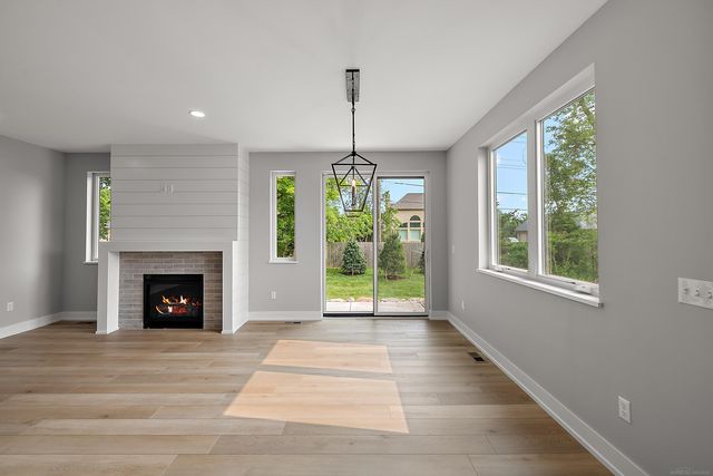 5793 Heights Boulevard, Sterling Heights, MI 48314