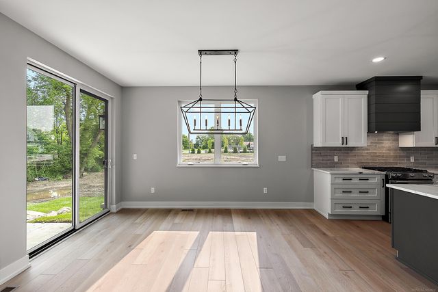 5793 Heights Boulevard, Sterling Heights, MI 48314