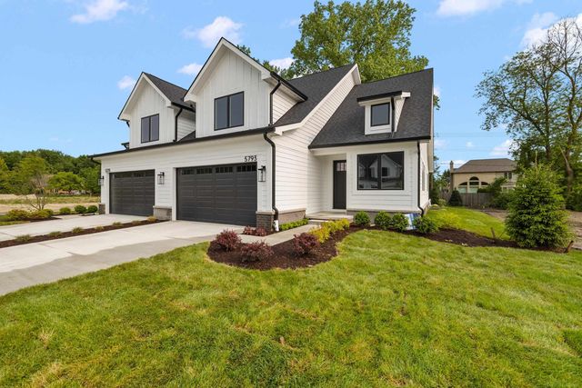 5793 Heights Boulevard, Sterling Heights, MI 48314