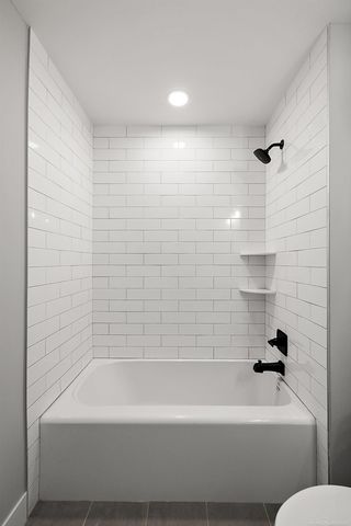 5793 Heights Boulevard, Sterling Heights, MI 48314