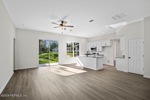 2973 SNELL Street, Jacksonville, FL 32218