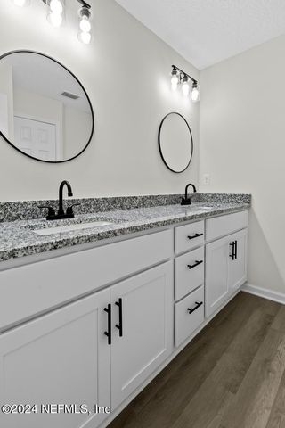 2973 SNELL Street, Jacksonville, FL 32218