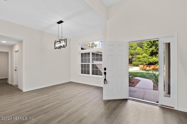 2973 SNELL Street, Jacksonville, FL 32218