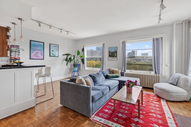 48 Beacon St 9F, Boston, MA 02108