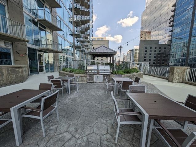 301 Demonbreun St Unit 309, Nashville, TN 37201