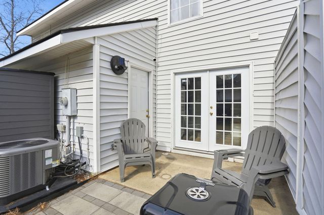 7879 Sandida Court, North Charleston, SC 29418