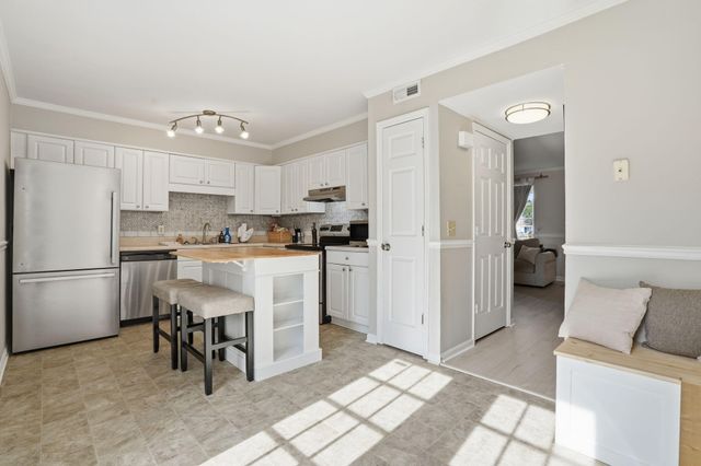 7879 Sandida Court, North Charleston, SC 29418