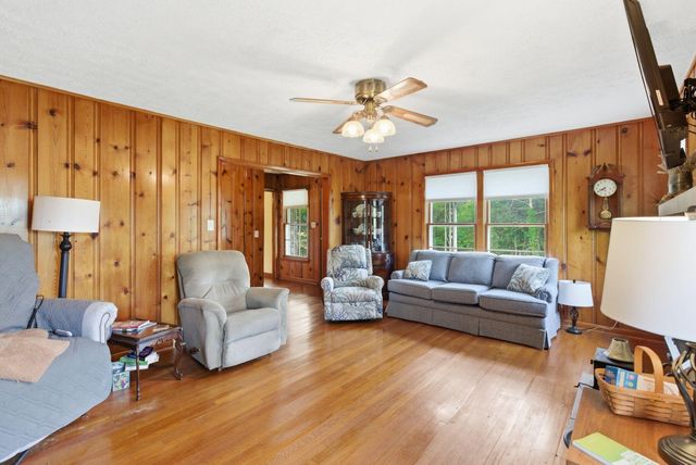 5029 S Highway 379, Jamestown, KY 42629