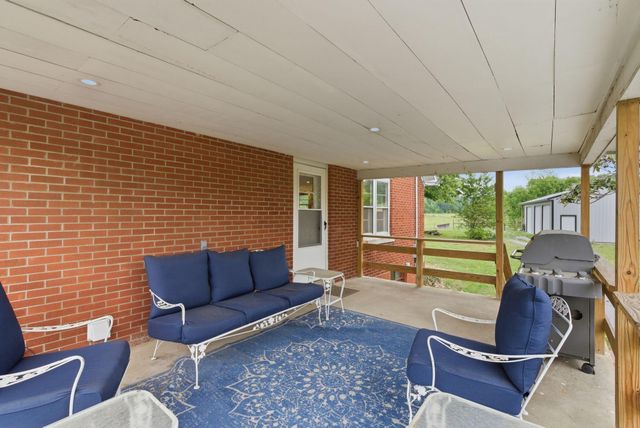 5029 S Highway 379, Jamestown, KY 42629