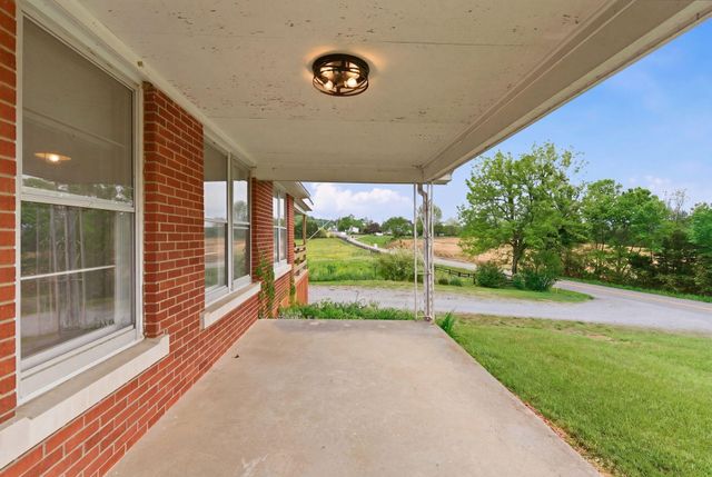 5029 S Highway 379, Jamestown, KY 42629