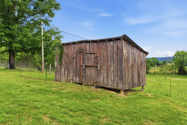 5029 S Highway 379, Jamestown, KY 42629