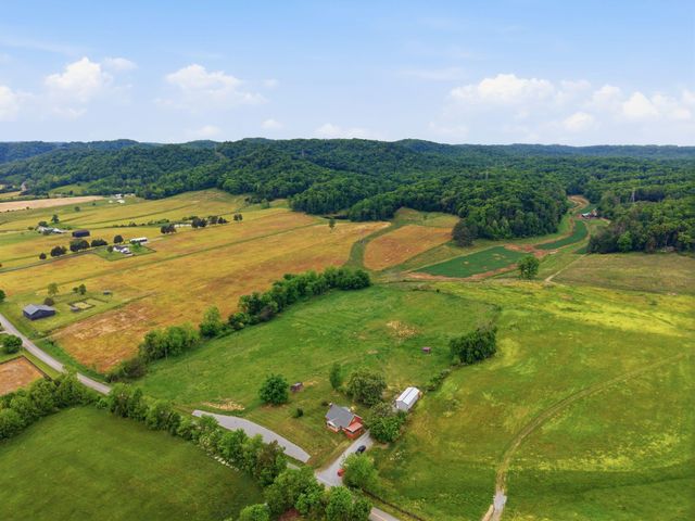 5029 S Highway 379, Jamestown, KY 42629