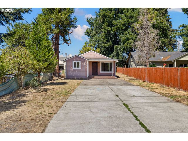 2631 EDISON St, Eugene, OR 97402