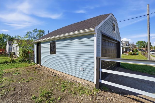 2167 Bickmore Avenue, Dayton, OH 45404