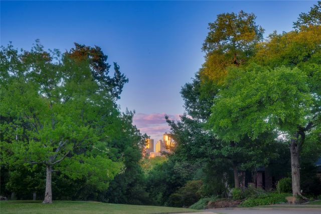 1439 Junior Drive, Dallas, TX 75208