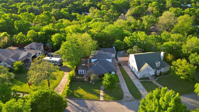 1439 Junior Drive, Dallas, TX 75208