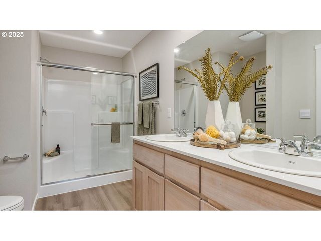 6102 Se 15th St, Gresham, OR 97080