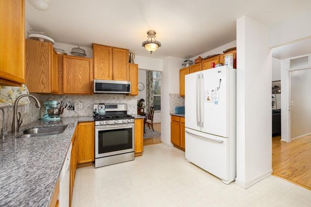 3339 Elsinore Court, Ann Arbor, MI 48105