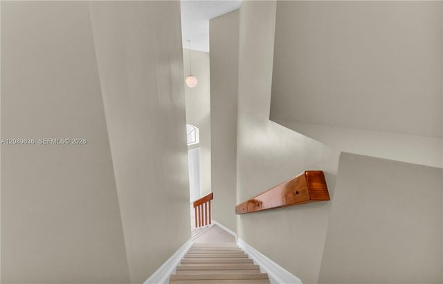 8291 SW 44th Place 8291, Davie, FL 33328