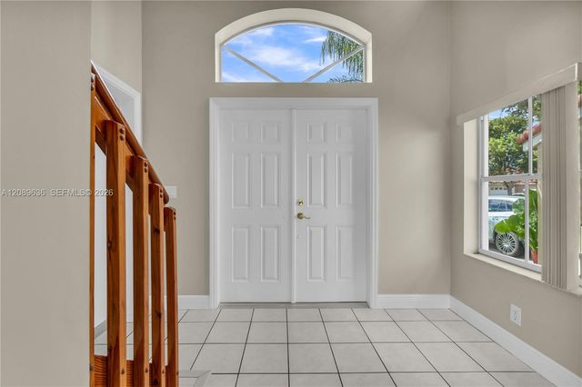 8291 SW 44th Place 8291, Davie, FL 33328