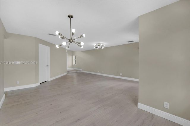8291 SW 44th Place 8291, Davie, FL 33328