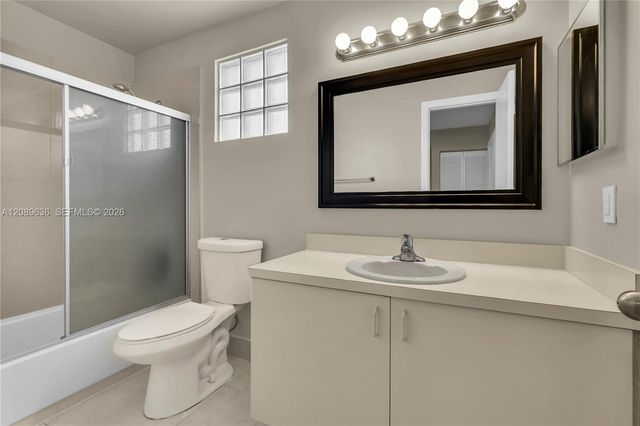 8291 SW 44th Place 8291, Davie, FL 33328