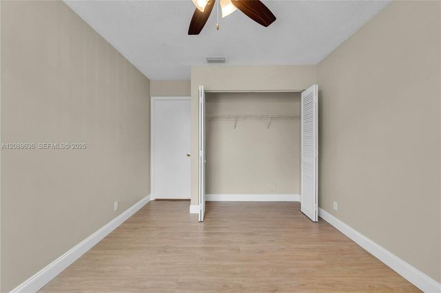 8291 SW 44th Place 8291, Davie, FL 33328