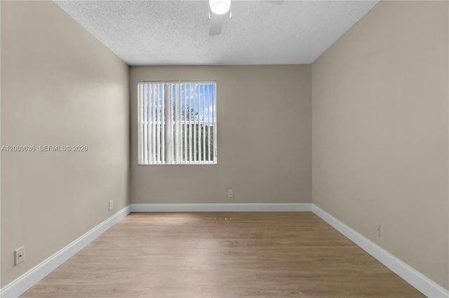 8291 SW 44th Place 8291, Davie, FL 33328