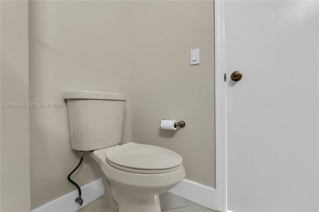 8291 SW 44th Place 8291, Davie, FL 33328