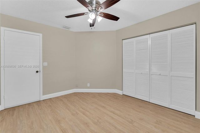 8291 SW 44th Place 8291, Davie, FL 33328