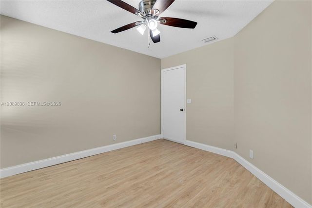 8291 SW 44th Place 8291, Davie, FL 33328