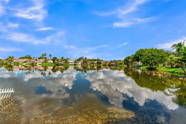 8291 SW 44th Place 8291, Davie, FL 33328