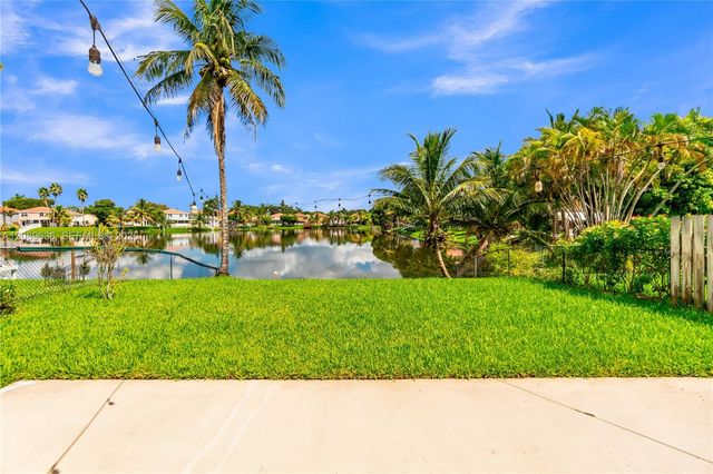 8291 SW 44th Place 8291, Davie, FL 33328