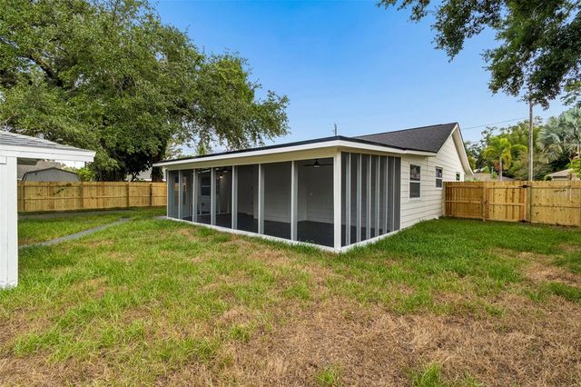 1509 15TH AVE W, Bradenton, FL 34205