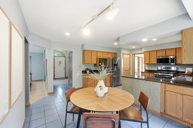 8173 Red Mill Drive, West Chester, OH 45069