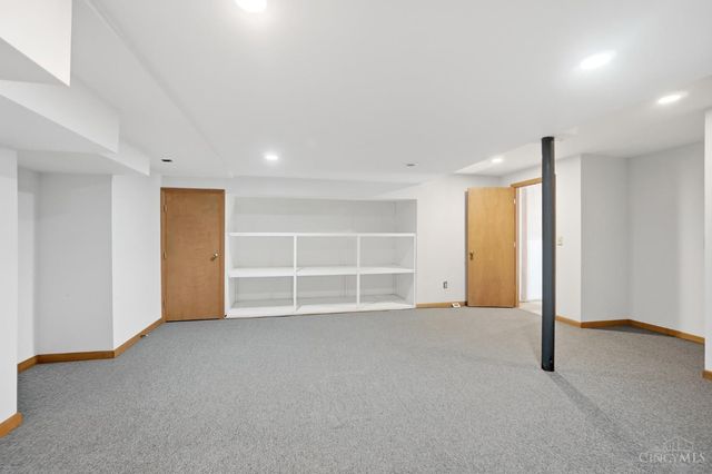 8173 Red Mill Drive, West Chester, OH 45069