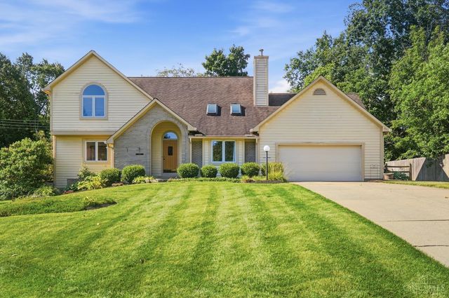 8173 Red Mill Drive, West Chester, OH 45069