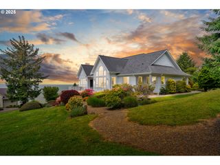 90955 SOUTHVIEW Ln, Florence, OR 97439