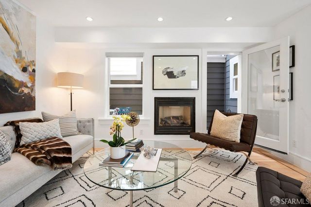3235 17th Street, San Francisco, CA 94110