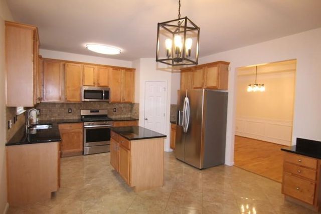 700 Moonlight Way, Suwanee, GA 30024