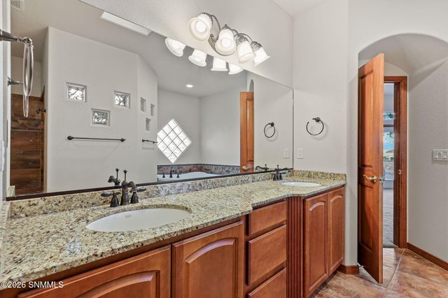 1216 Sonnet Court, Las Cruces, NM 88007