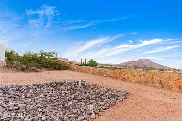 1216 Sonnet Court, Las Cruces, NM 88007