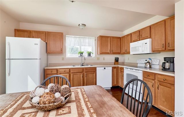 16 Ramblewood Court, Wentzville, MO 63385