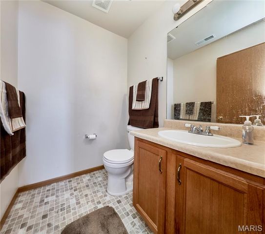 16 Ramblewood Court, Wentzville, MO 63385