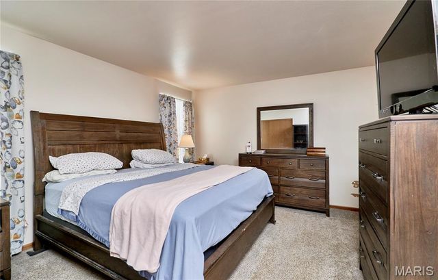 16 Ramblewood Court, Wentzville, MO 63385