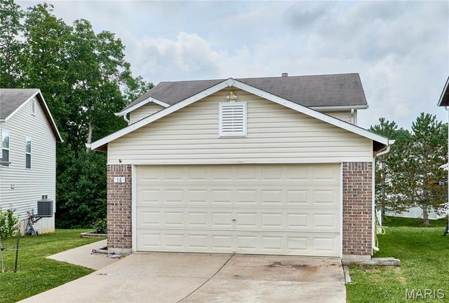 16 Ramblewood Court, Wentzville, MO 63385
