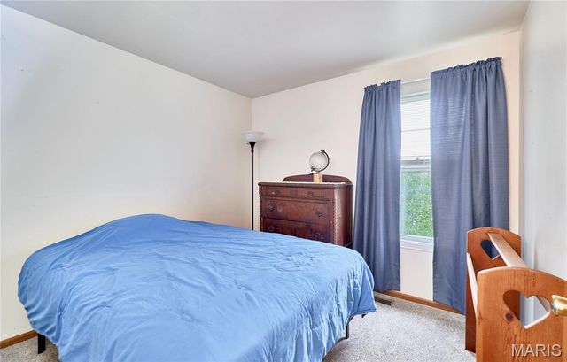 16 Ramblewood Court, Wentzville, MO 63385