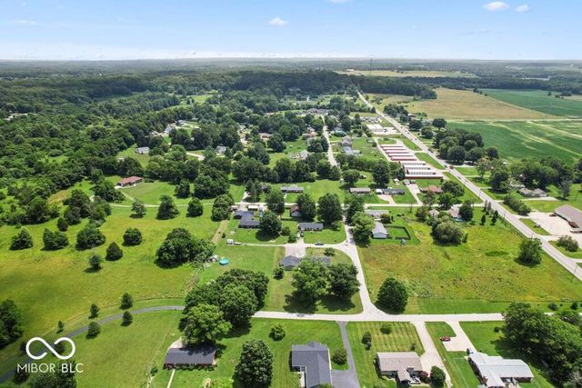 387 Center Street, Spencer, IN 47460