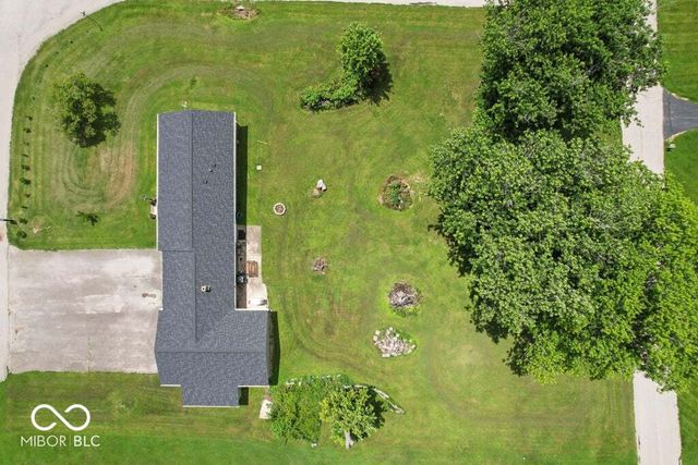 387 Center Street, Spencer, IN 47460